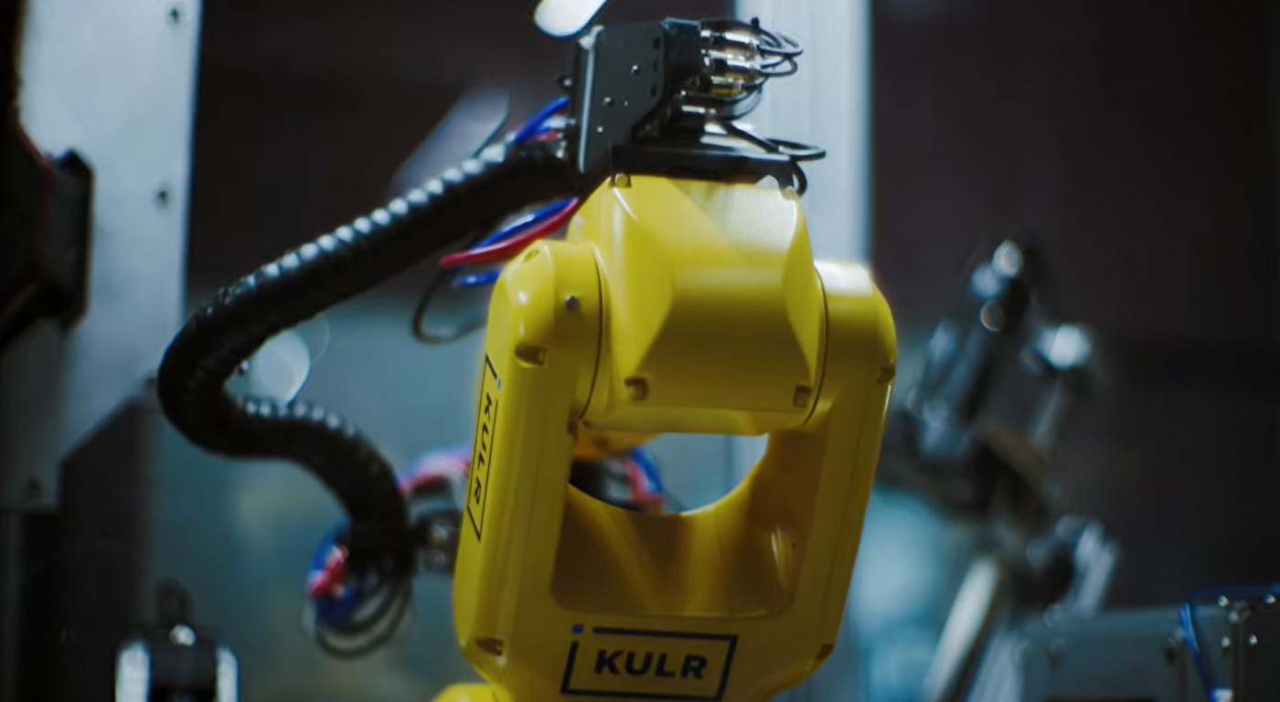icarus robotics stavit kulr serdtse kosmicheskogo robota — фото 1